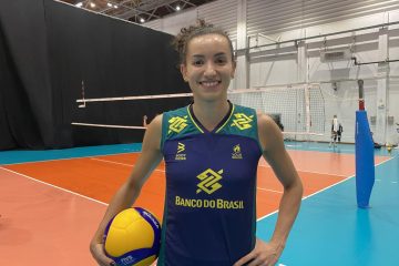 “Descubra as supermulheres no campeonato de futebol feminino de 2025: conheça as